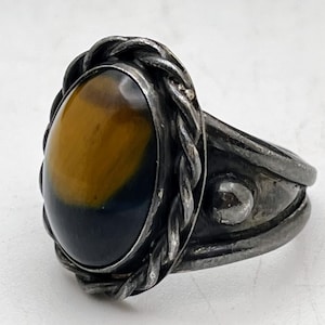 Eye Catching Native American Navajo Tiger Eye Dome Sterling Silver Ring Eye Catching Native American Navajo Tiger Eye Dome Sterling Silver Ring