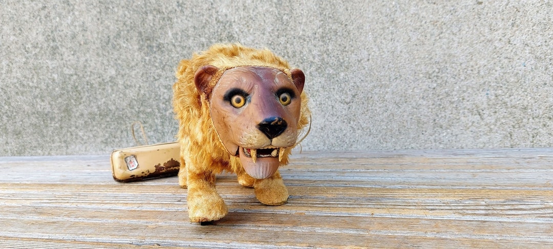 Alive lion cub toy sales