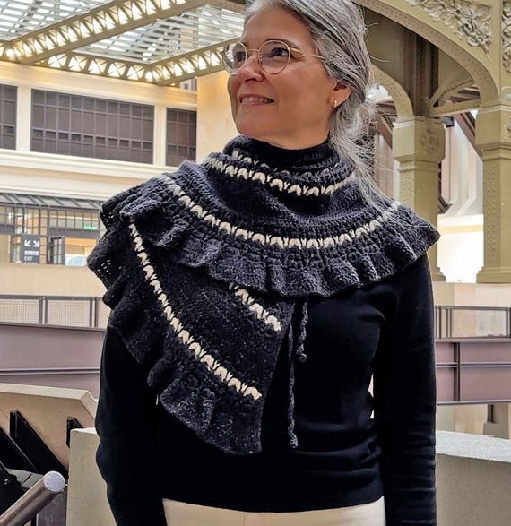 Narration Shawl, Crochet pattern, written instructions ready to download by CrochetObjet
