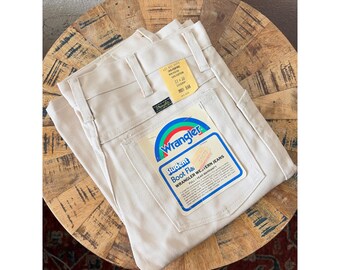 Vaqueros vaqueros Wrangler Student Boot Flare Western color blanco roto, talla 27x30, nuevos, modelo 8801