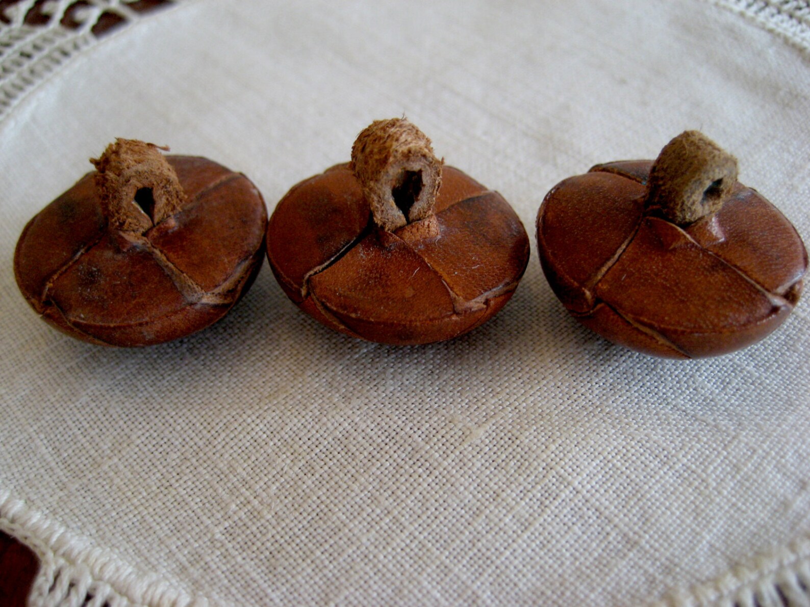 3 Vintage Leather Buttons 3 Brown Leather Wrapped Leather Etsy