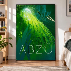 Puede incluir: Un cuadro rectangular que muestra una escena submarina de color verde vibrante con un buceador nadando hacia una fuente de luz brillante. La palabra ABZÛ está impresa en letras mayúsculas blancas finas en la parte inferior.
