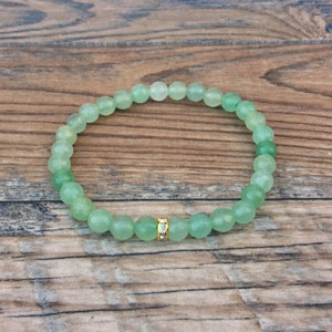 Crystal bracelet, Green Aventurine, dainty, minimalist, gift for her, stretch bracelet