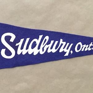 Vintage &#39;Sudbury Ont Frood Mines&#39; Ontario Canada Souvenir Travel Pennant