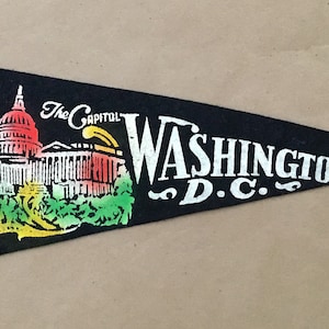 Vintage &#39;The Capitol Washington D.C.&#39; USA Mini Souvenir Travel Pennant