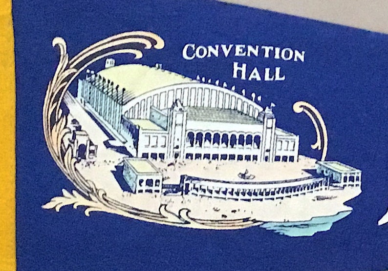 Vintage /'Atlantic City NJ Convention Hall/' New Jersey USA Souvenir Travel Pennant