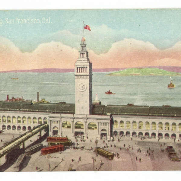 Ferry Building San Francisco CA Vintage Postcard - California - Boats US Flag, Trolley, Bus - Unused