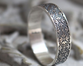 sterling silver medieval ring - flower - botanical - wedding ring - baroque - engraved band - knight - floral -  6mm band - botanical -ESME