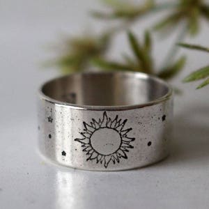 Sterling silver sun ring - sunshine ring - astronomy - greek - antique - vintage - mens wedding band - engagement ring- etched ring - APOLLO