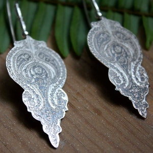 sterling silver oriental earrings Indian earrings paisley earrings etched earrings iranian persian flower earrings ORISSA image 4