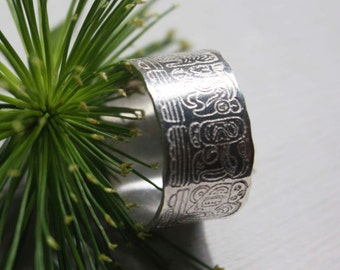 sterling silver mayan ring - mayan calendar ring - maya calendar personalized with your date - precolumbian jewelry - glyph - mexican