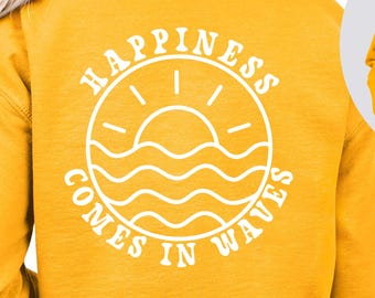 Beachy Waves Graphic Sweatshirt | Coastal Crewneck Pullover