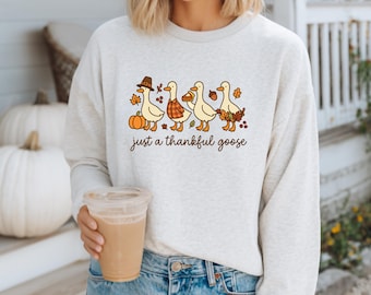 Thankful Goose Sweatshirt | Unisex Thanksgiving Shirt | Adult Jerzees Pullover in Oatmeal