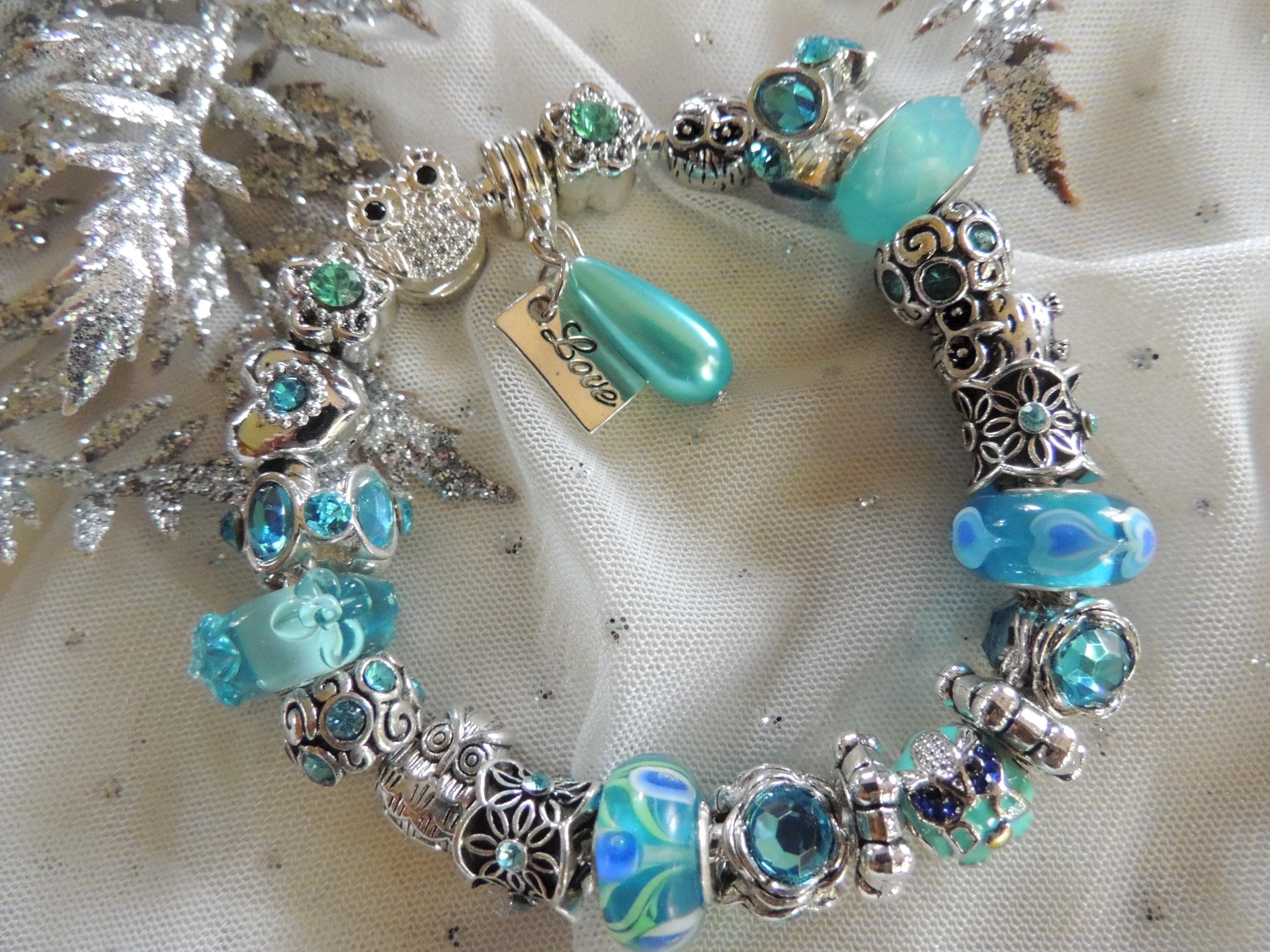 I LOVE OWLS...Silver Charm Bracelet with Owl Clasp, Owl Beads, Dangling Owl Charm Nature Birds Large