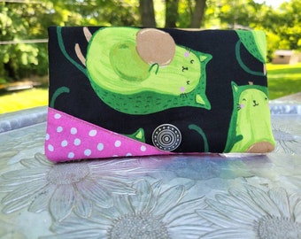 Womens Wallet, Cat Wallet, Avocado Gift, Cute Wallet, Coin Purse, Green Wallet, Cat Clutch, Wallet Clutch, Cat Lover Gift, Kitty Wallet