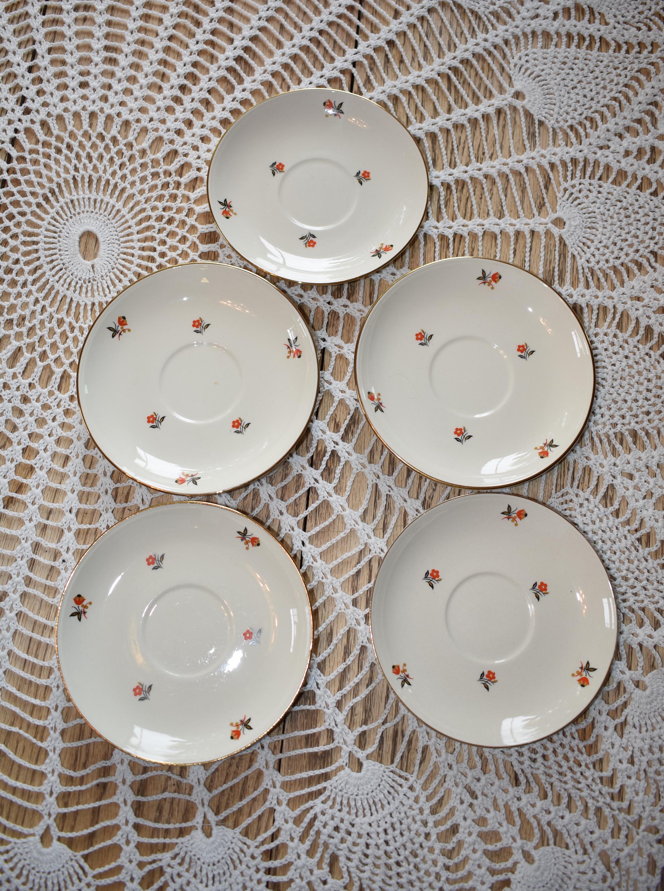 Vintage 1940s Cunningham & Pickett Cardinal China: Gold Trim