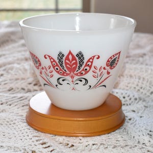 VTG AH Fire King Springtime Mod Green Flower MCM Milk Glass