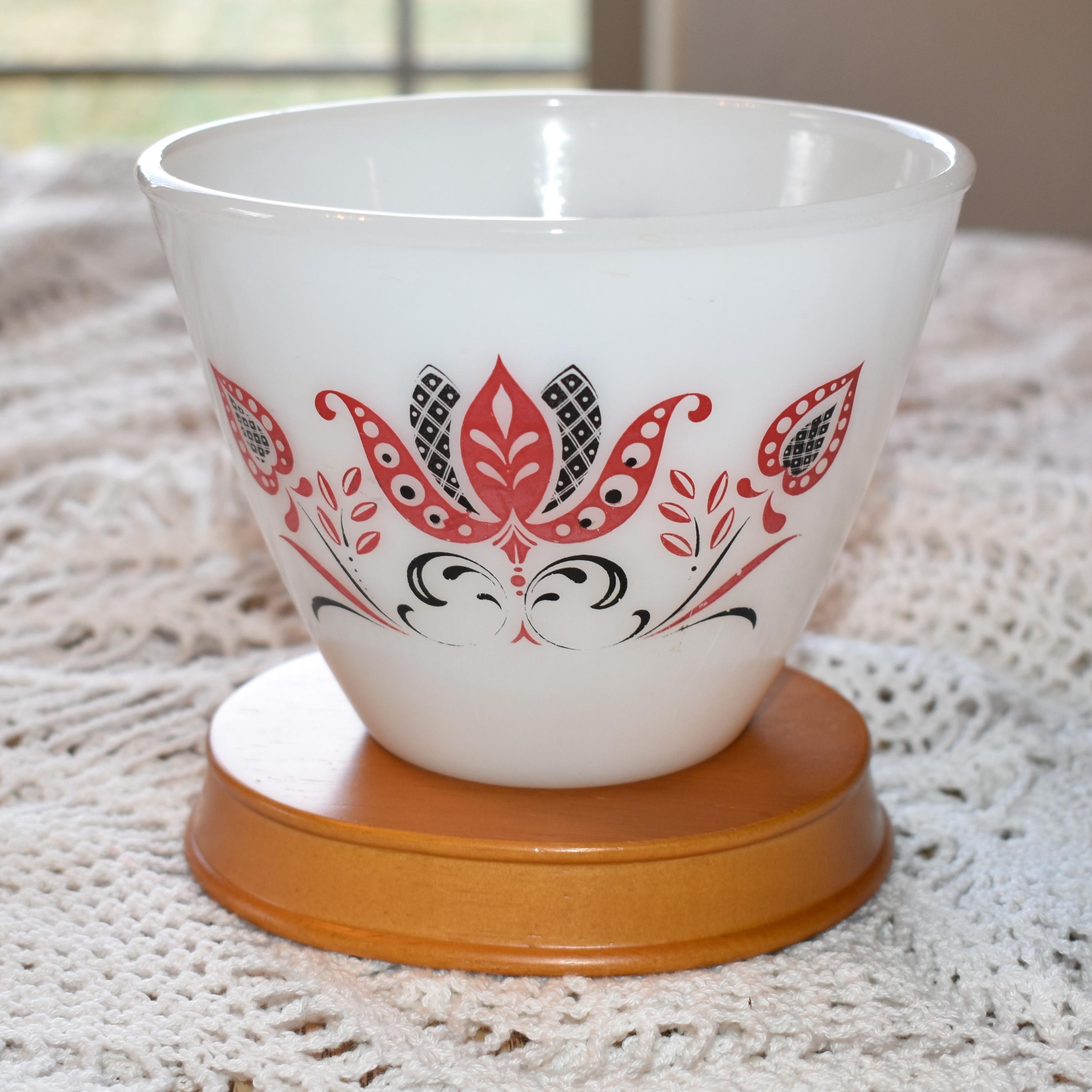 Vintage 1950s Anchor Hocking Fire King Modern Tulip Nesting/mixing