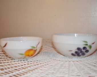 Vintage Anchor Hocking Fire King Fruit Milk Glass Mixing Bowl Set