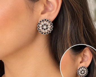 Vintage stijl zwarte en transparante strass cirkelvormige medaillon oorbellen... Goudkleurig