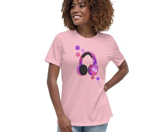 Pink and Purple Headphones T-Shirt, Kawaii Gamer Girl, Womens Gaming Shirt
