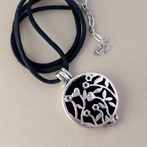 Aromatherapy Locket Etsy