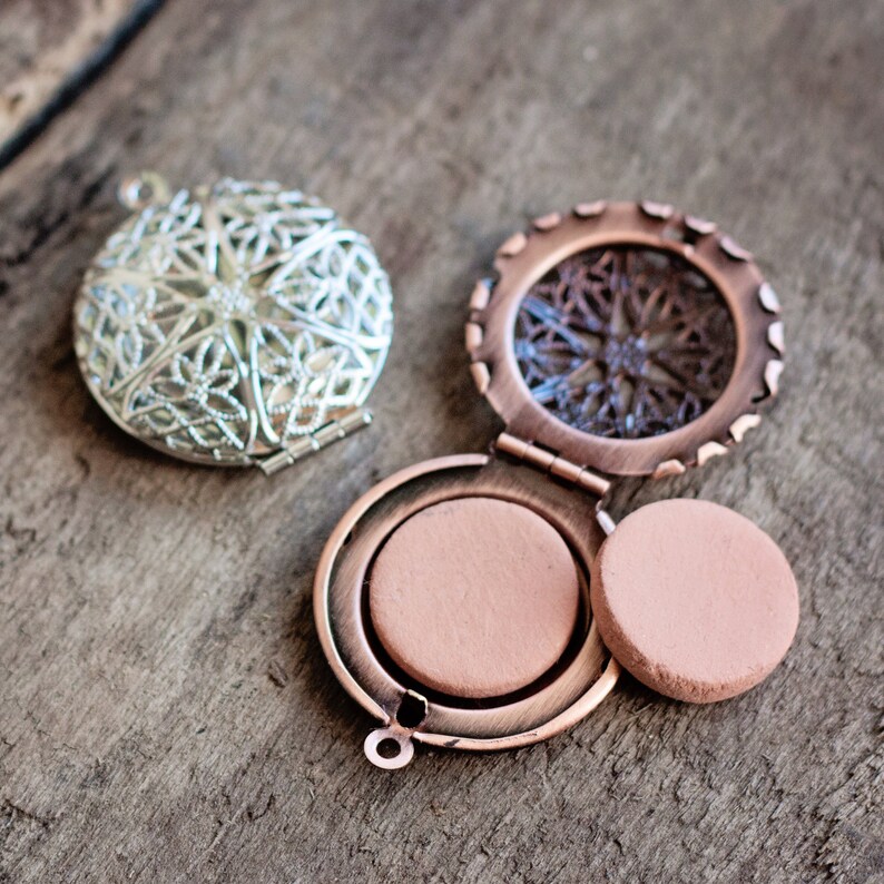 Terra cotta clay discs for Essential Oils 34 or 1 18 inch wide