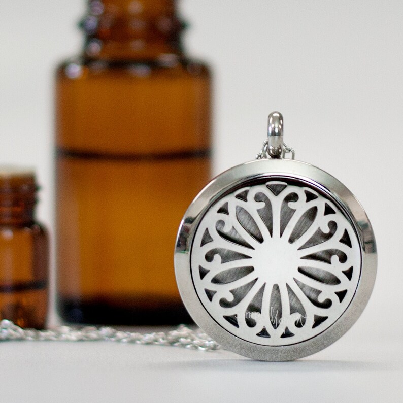 Essential Oil Diffuser Necklace includes 30 Oil Pads, Aromatherapy Gift for Essential Oil Users, Oil Diffusing Jewelry, Oil Pendant Locket image 1