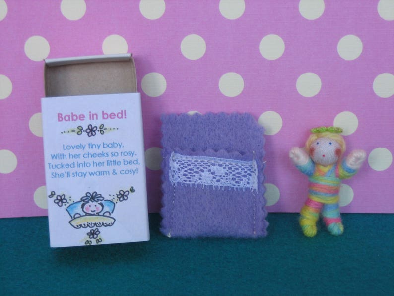 Pair of Baby dolls in matchbox beds image 4