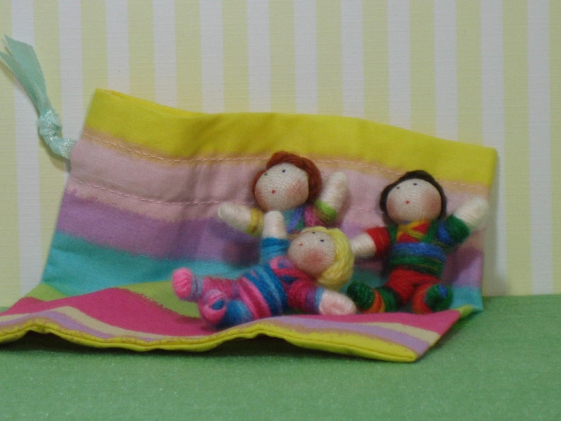 Worry Dolls Set image 9