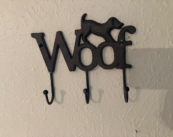 Brown Metal Dog and Key Wall Decor Hook Measuring 7n 1/2 by 61/2 by 1 1/2 to Keep keys and Leash Organized