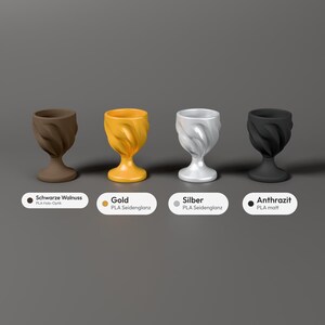 Becher Skulptur in Holzoptik, Chanukka Deko modern, gefaltete Judaica Deko Skulptur für Regal und Sideboard – colors