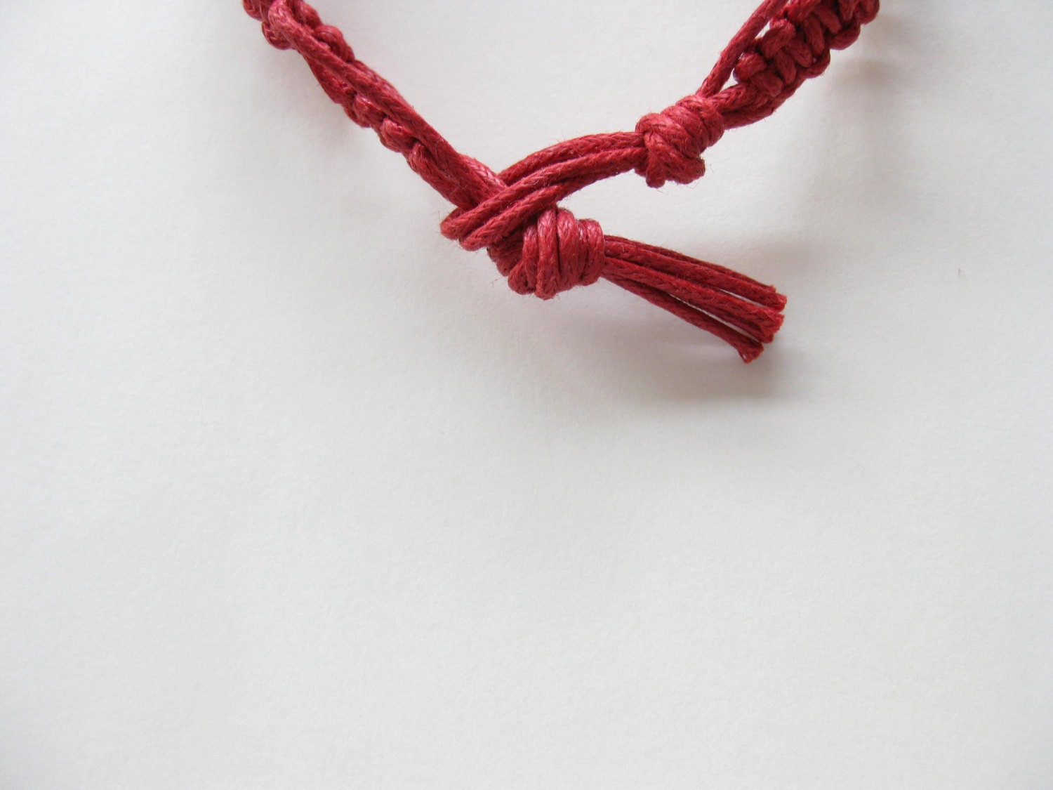 Macrame bracelet pattern Red Lacy Macrame Bracelet Pattern | Etsy