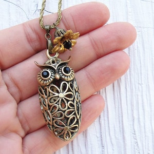 Woodland Necklace Brass Owl image 5