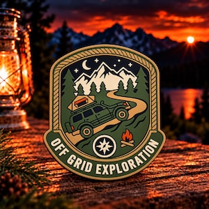 Off Grid Exploration PVC-patch, 7,6 cm grote kampeer- en avonturenpatch, berg- en outdoorpatch, klittenbandpatch voor rugzak of pet, cadeau in overlandstijl