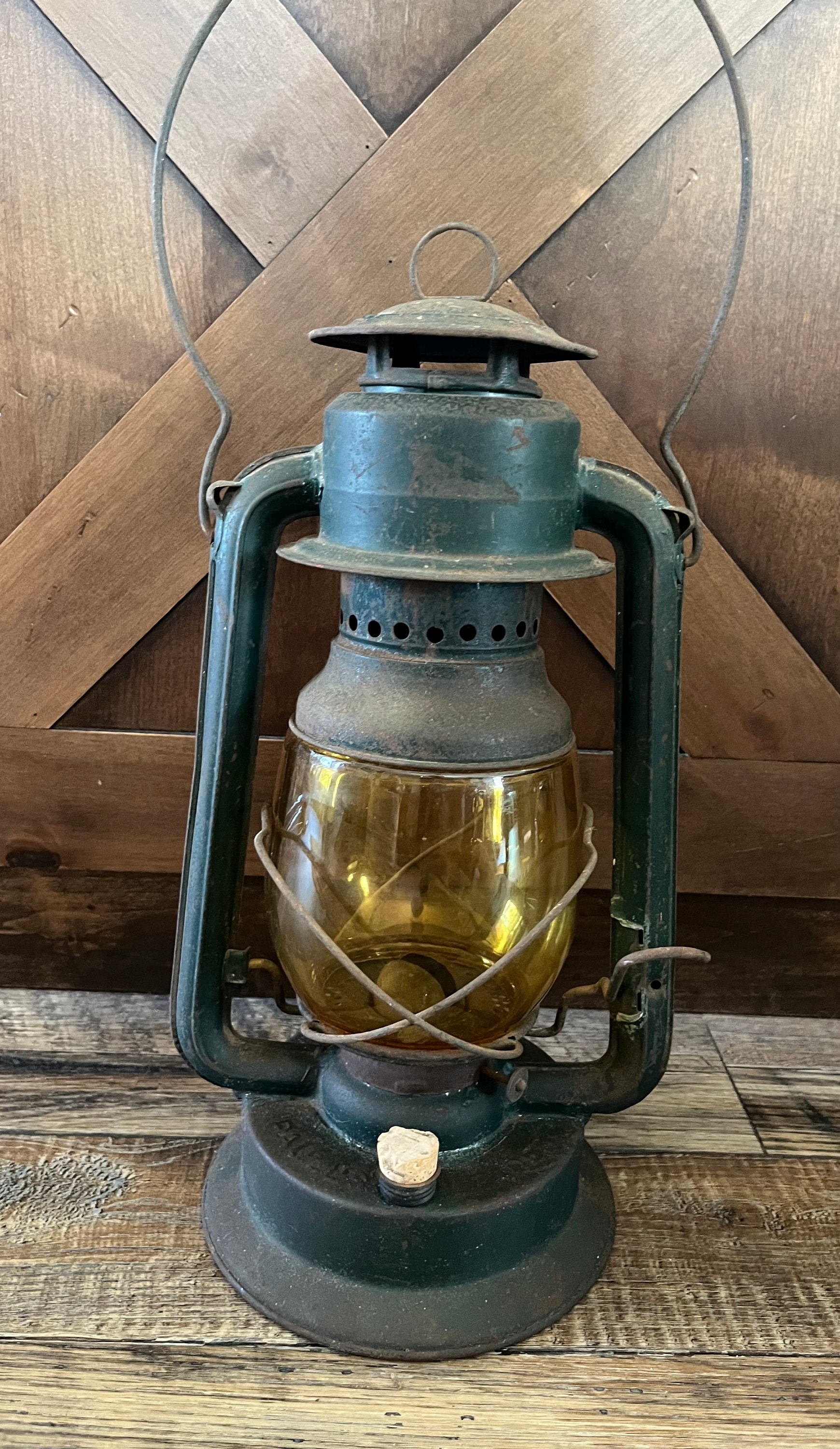 Paull's Lantern - Etsy