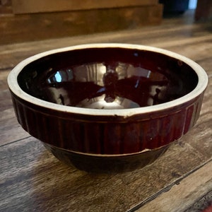 Vintage antique stoneware mixing bowl 6”