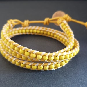 Monday Gult Howlit Läderarmband/Fotlänk, Läderarmband, Armband