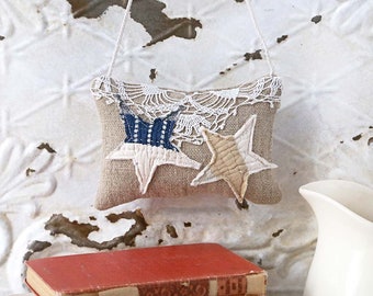 4th of July Hanging Pillow, Patriotic Home Decor, Peg Rail Star Pillow, Hanging Star Pillow Tuck