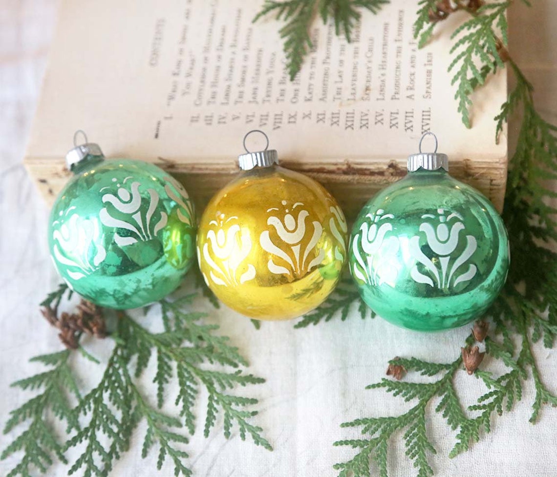 Vintage Green and Gold Ornaments Shiny Brite Ornaments Etsy