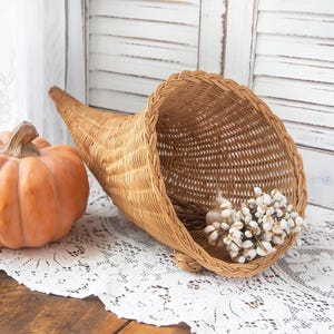 Vintage Wicker Cornucopia, Thanksgiving Centerpiece,  Autumn Decor
