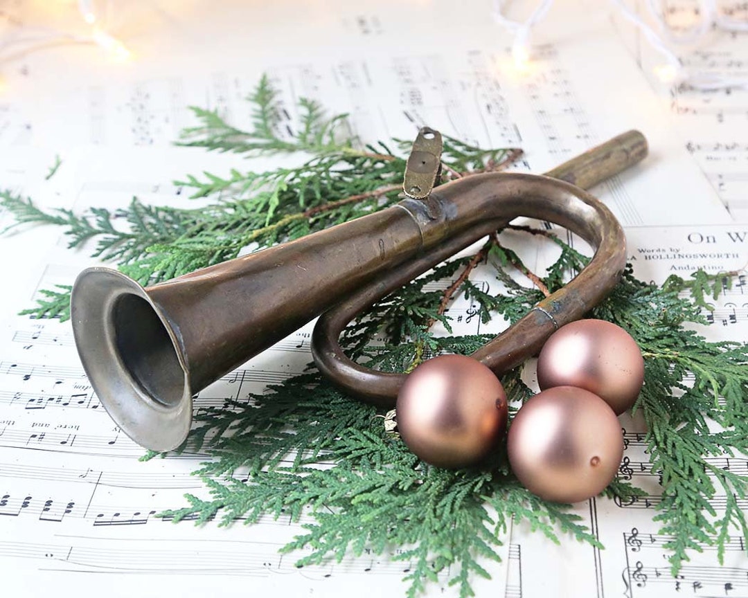 Christmas Horn Decoration 