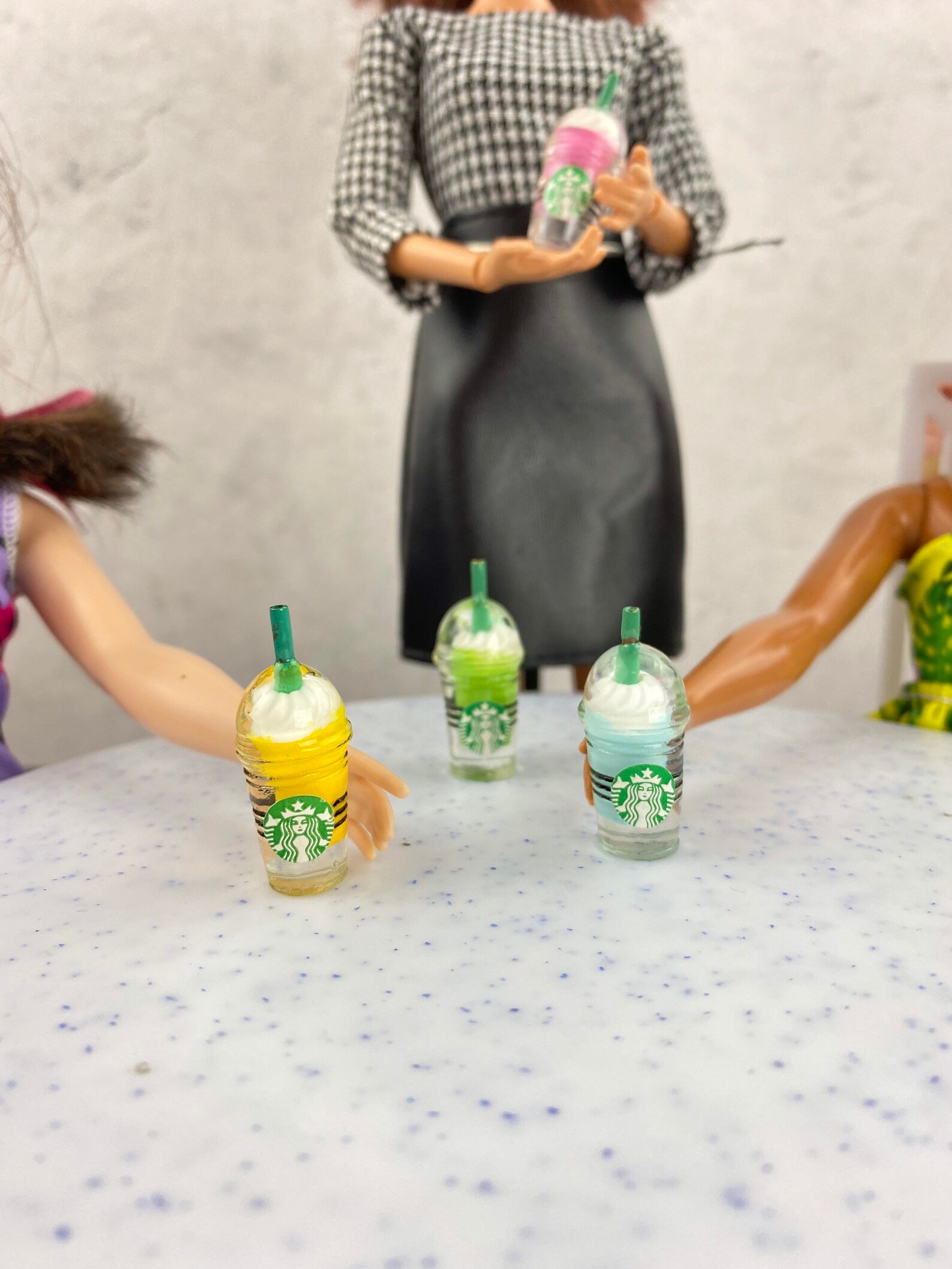 4 Miniature Starbucks Coffee Cup Barbie Size Miniature Etsy 4 Miniature Starbucks Coffee Cup Barbie Size Miniature Etsy