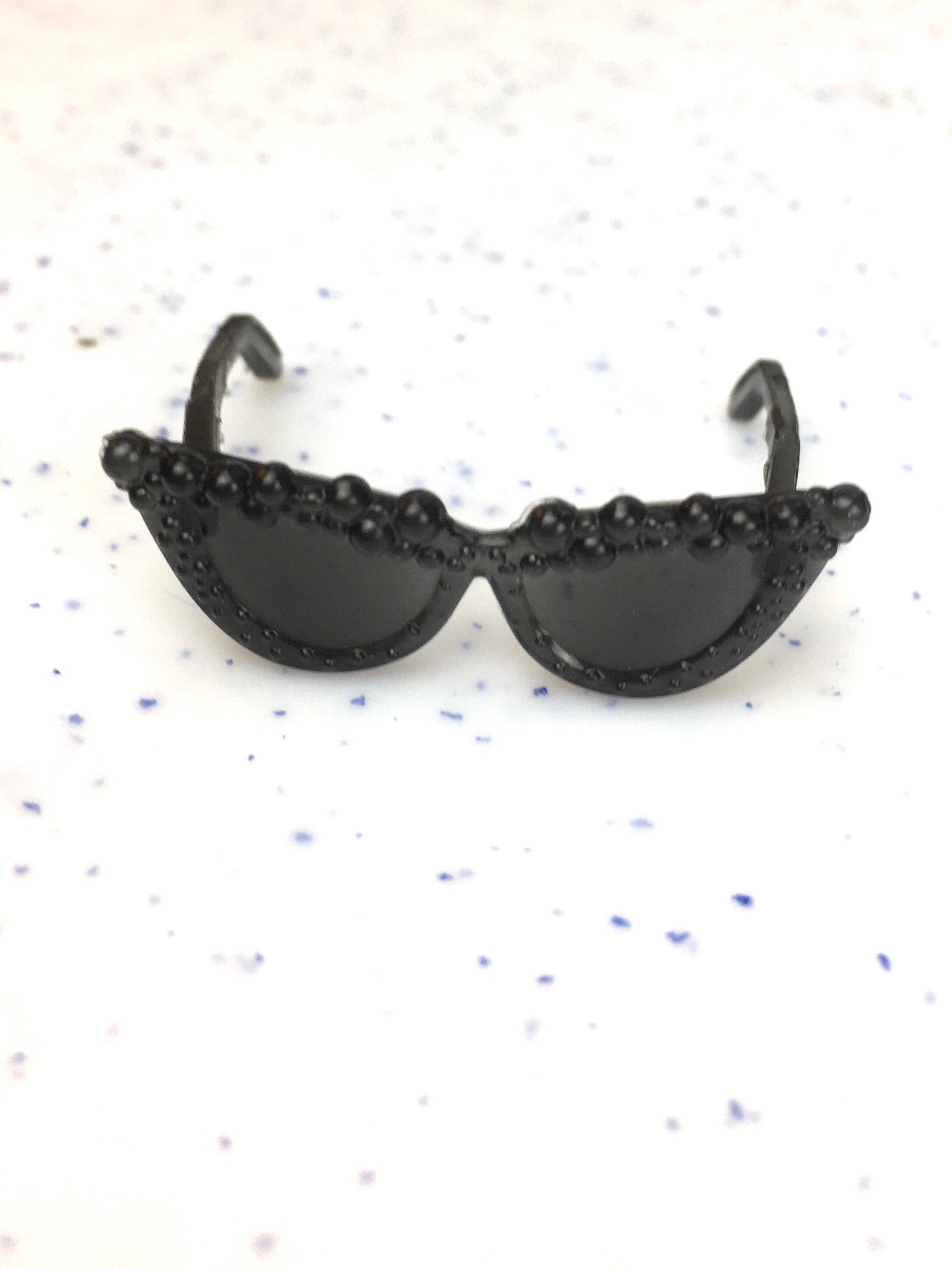 BARBIE DOLL SLEEK SMALL CAT EYE DARK GREY SUNGLASSES BARBIE DOLL SLEEK SMALL CAT EYE DARK GREY SUNGLASSES