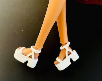 Fashion Doll White Platform Sandals: High Heel Shoes for Flat Feet Dolls