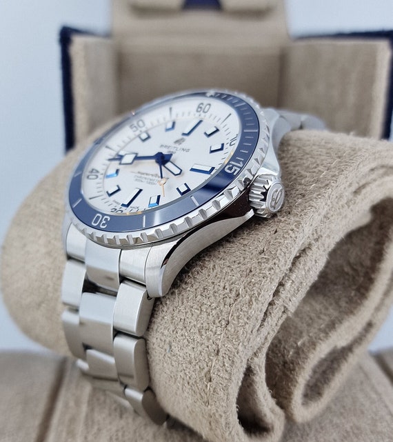 Breitling Superocean White Men's Watch - A17375E7… - image 3