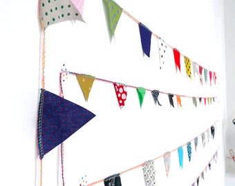 Triangle fabric garland for decoration