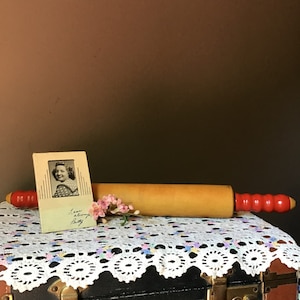 Wood Rolling Pin With Red Handles 17” 1940’s