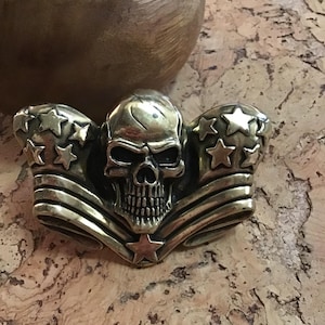Washed Up Hollywood Stars and Stripes Skull Brass Belt Buckle Biker Skater Sk8r Punk Rocker Unisex Laege Skull Belt Buckle