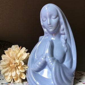 Virgin Mary Blue Haeger Planter Vase Praying Hands Madonna Matte Finish Matte Religious Figure 1950’s-1960’s